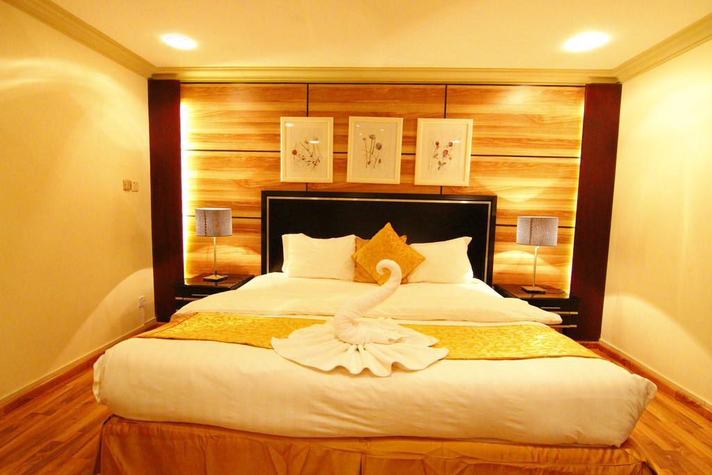 Vision Apartment บูเรดาห์ ห้อง รูปภาพ